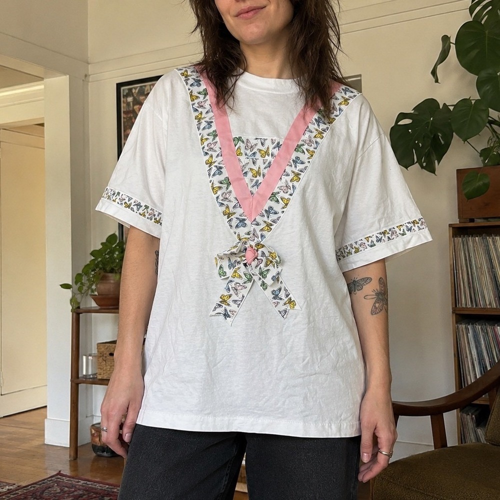 Vintage 90s Butterfly Shirt Women L Grannycore Pink Bow Cottage Boho Teacher